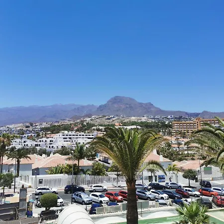 Nice Apartment, Pool,Wifi!